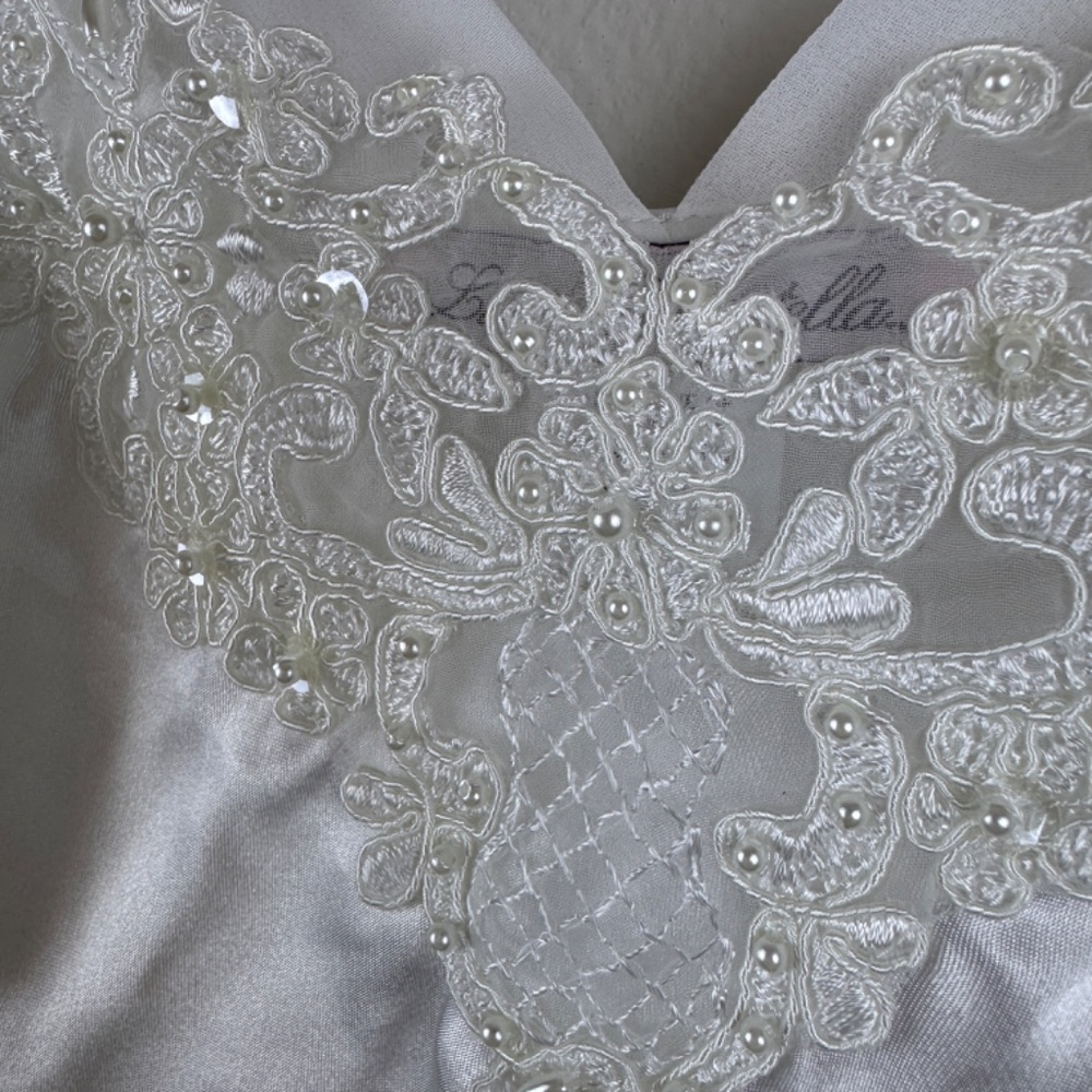 LINEA DONATELLA Chemise White Beaded Nightgown Wedding Romantic / Size Medium - Picture 4 of 12